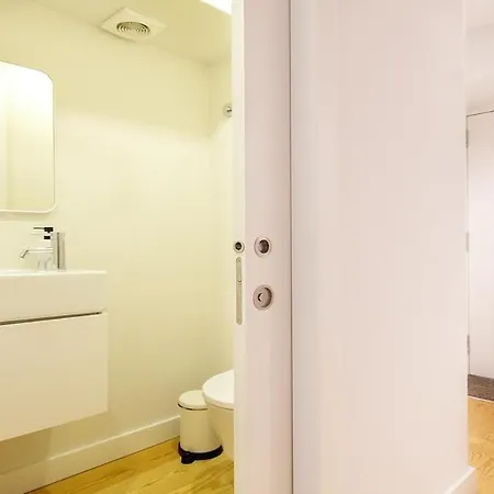 公寓 Principe Real Charming Duplex Ac Ground Floor
